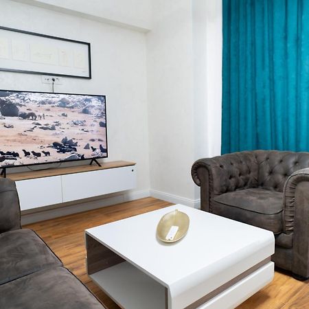 White Platan Apartment Iasi Exterior photo