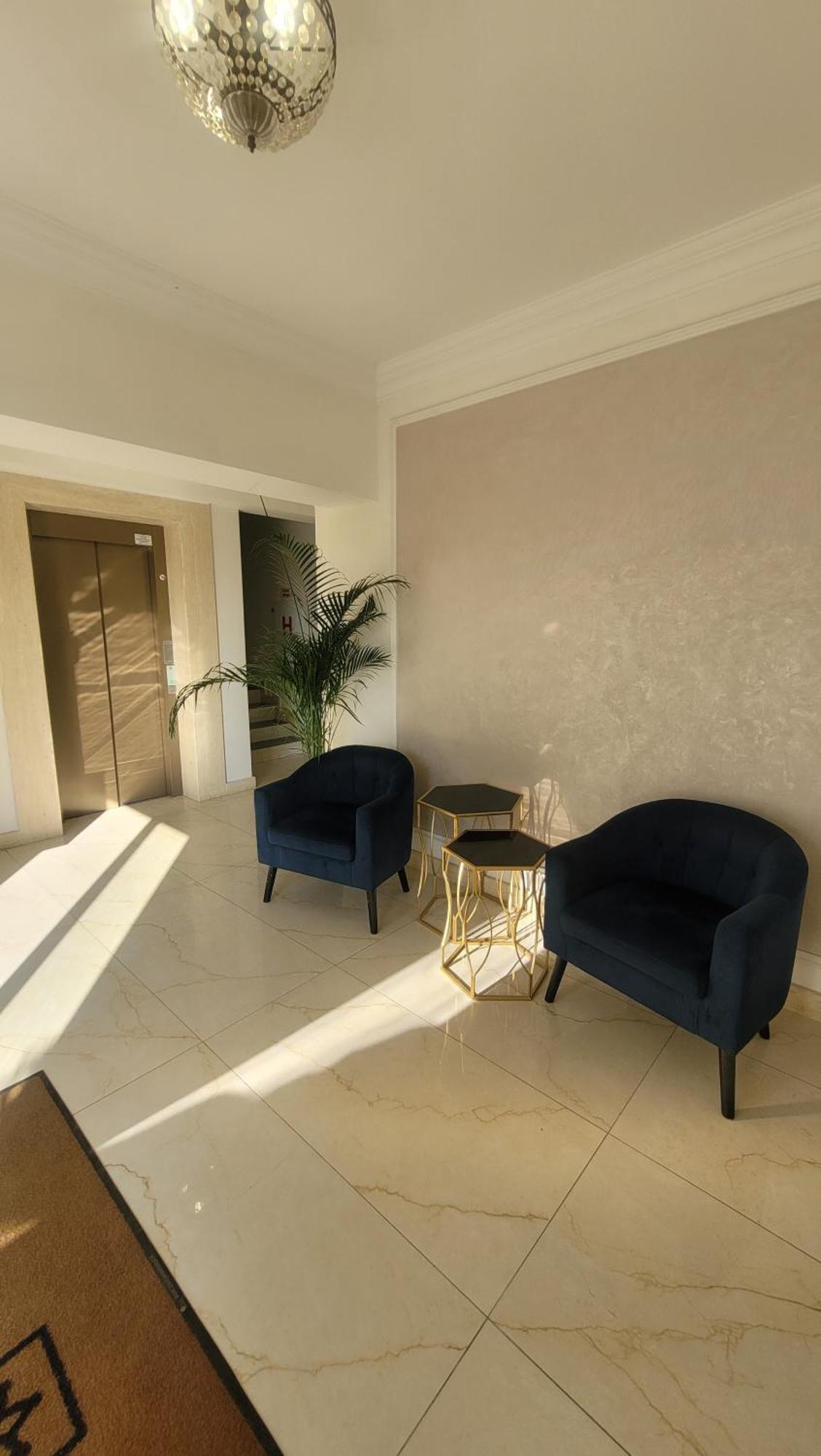 White Platan Apartment Iasi Exterior photo
