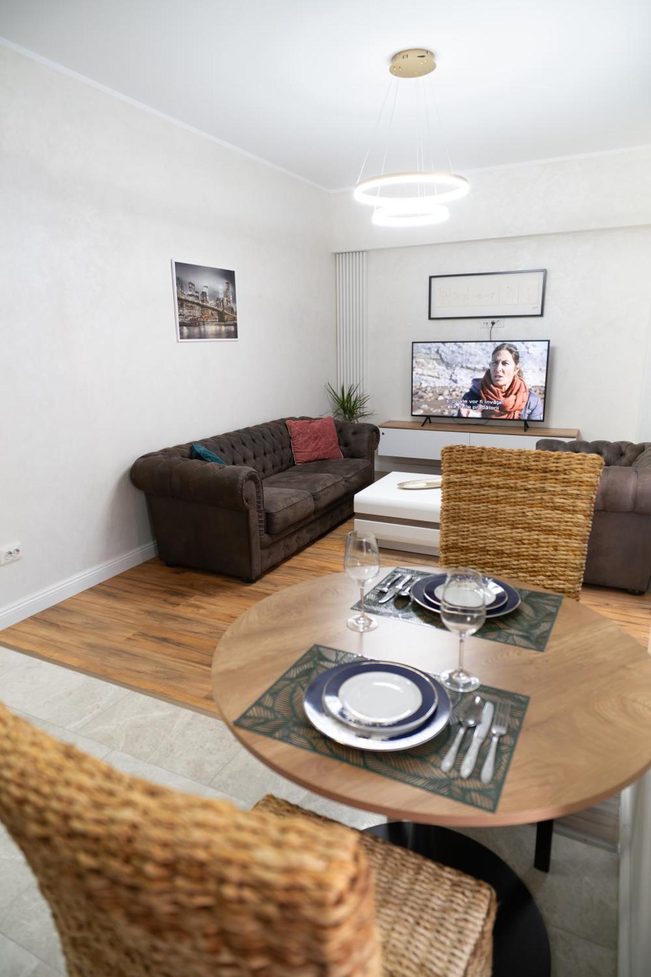 White Platan Apartment Iasi Exterior photo